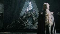 extant_GameOfThrones_7x01-Dragonstone_5940