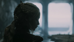 extant_GameOfThrones_7x01-Dragonstone_6015