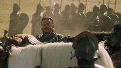 extant_GameOfThrones_7x04-TheSpoilsOfWar_0125