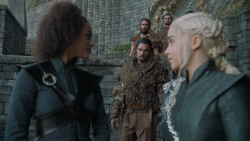 extant_GameOfThrones_7x04-TheSpoilsOfWar_1979