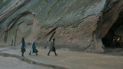 extant_GameOfThrones_7x04-TheSpoilsOfWar_2009