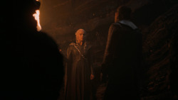 extant_GameOfThrones_7x04-TheSpoilsOfWar_2285