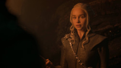 extant_GameOfThrones_7x04-TheSpoilsOfWar_2351