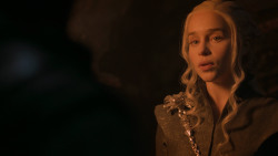 extant_GameOfThrones_7x04-TheSpoilsOfWar_2366