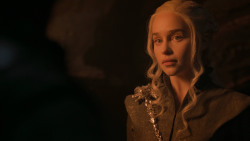 extant_GameOfThrones_7x04-TheSpoilsOfWar_2380