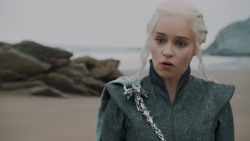 extant_GameOfThrones_7x04-TheSpoilsOfWar_2565