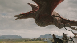 extant_GameOfThrones_7x04-TheSpoilsOfWar_4027