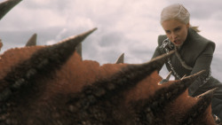 extant_GameOfThrones_7x04-TheSpoilsOfWar_4036