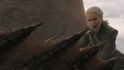 extant_GameOfThrones_7x04-TheSpoilsOfWar_4037
