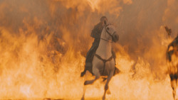 extant_GameOfThrones_7x04-TheSpoilsOfWar_4085
