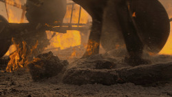 extant_GameOfThrones_7x04-TheSpoilsOfWar_4087