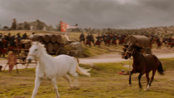 extant_GameOfThrones_7x04-TheSpoilsOfWar_4113