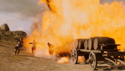 extant_GameOfThrones_7x04-TheSpoilsOfWar_4320