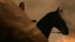 extant_GameOfThrones_7x04-TheSpoilsOfWar_4402