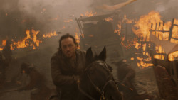 extant_GameOfThrones_7x04-TheSpoilsOfWar_4426