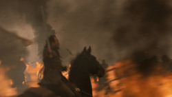 extant_GameOfThrones_7x04-TheSpoilsOfWar_4431