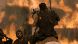 extant_GameOfThrones_7x04-TheSpoilsOfWar_4449