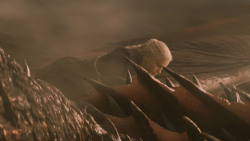 extant_GameOfThrones_7x04-TheSpoilsOfWar_4606