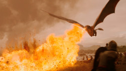 extant_GameOfThrones_7x04-TheSpoilsOfWar_4739