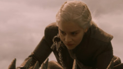 extant_GameOfThrones_7x04-TheSpoilsOfWar_4789
