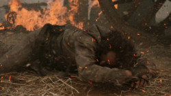 extant_GameOfThrones_7x04-TheSpoilsOfWar_4913