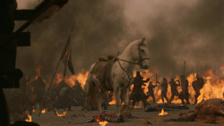 extant_GameOfThrones_7x04-TheSpoilsOfWar_4921