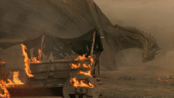extant_GameOfThrones_7x04-TheSpoilsOfWar_4930