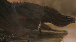 extant_GameOfThrones_7x04-TheSpoilsOfWar_4955
