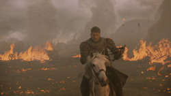 extant_GameOfThrones_7x04-TheSpoilsOfWar_4990