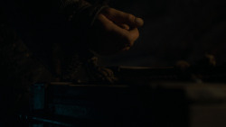extant_GameOfThrones_7x07-TheDragonAndTheWolf_0433