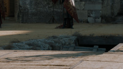 extant_GameOfThrones_7x07-TheDragonAndTheWolf_1938