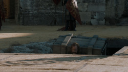 extant_GameOfThrones_7x07-TheDragonAndTheWolf_1942