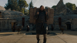 extant_GameOfThrones_7x07-TheDragonAndTheWolf_1960