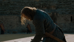 extant_GameOfThrones_7x07-TheDragonAndTheWolf_1976