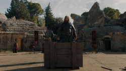 extant_GameOfThrones_7x07-TheDragonAndTheWolf_2017