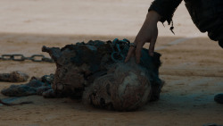 extant_GameOfThrones_7x07-TheDragonAndTheWolf_2328