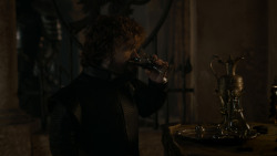 extant_GameOfThrones_7x07-TheDragonAndTheWolf_3442