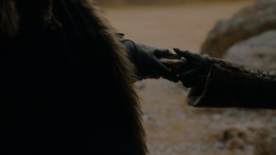 extant_GameOfThrones_7x07-TheDragonAndTheWolf_3881