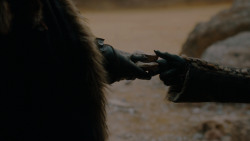extant_GameOfThrones_7x07-TheDragonAndTheWolf_3882