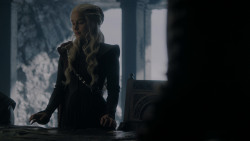 extant_GameOfThrones_7x07-TheDragonAndTheWolf_4725