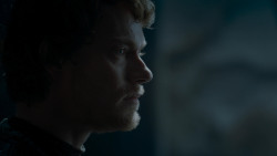 extant_GameOfThrones_7x07-TheDragonAndTheWolf_4947
