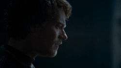 extant_GameOfThrones_7x07-TheDragonAndTheWolf_5078