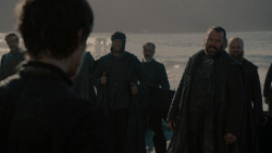 extant_GameOfThrones_7x07-TheDragonAndTheWolf_5228