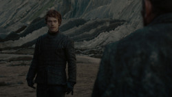 extant_GameOfThrones_7x07-TheDragonAndTheWolf_5230