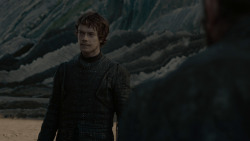 extant_GameOfThrones_7x07-TheDragonAndTheWolf_5250