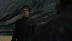 extant_GameOfThrones_7x07-TheDragonAndTheWolf_5258