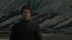 extant_GameOfThrones_7x07-TheDragonAndTheWolf_5276