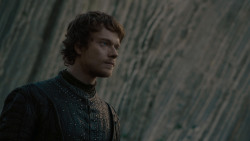 extant_GameOfThrones_7x07-TheDragonAndTheWolf_5310