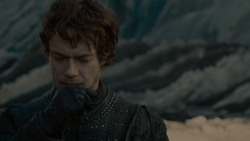 extant_GameOfThrones_7x07-TheDragonAndTheWolf_5318