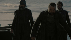 extant_GameOfThrones_7x07-TheDragonAndTheWolf_5408
